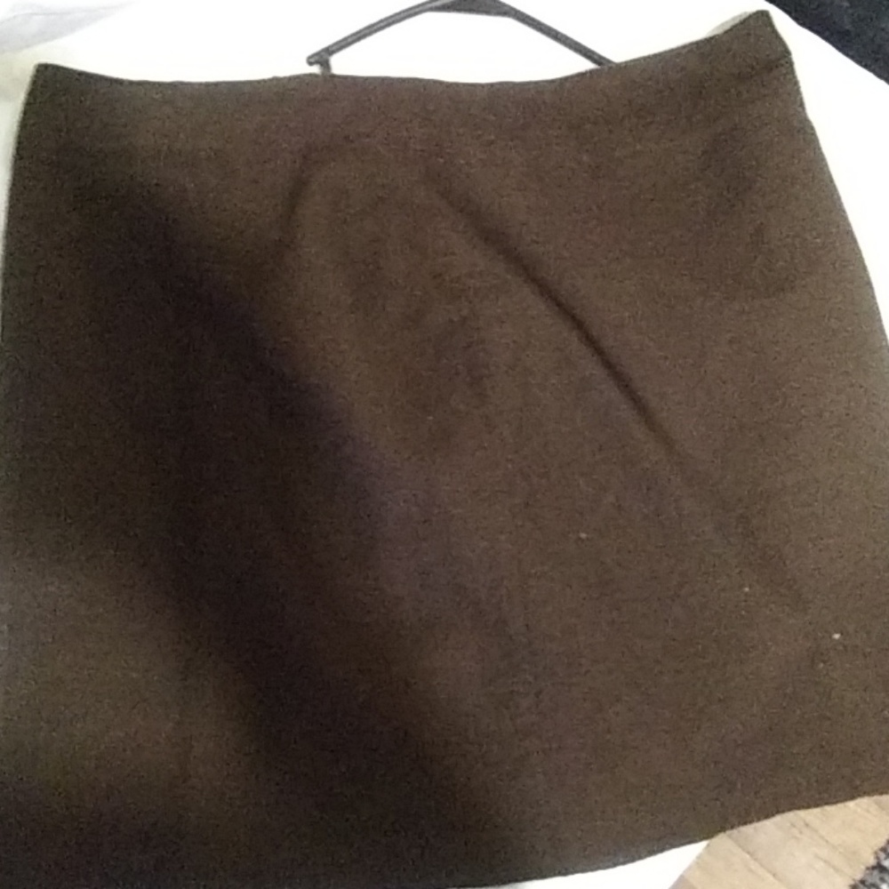Skirt - Picture 2 of 2